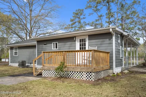149 Haws Run Road Jacksonville NC 28540
