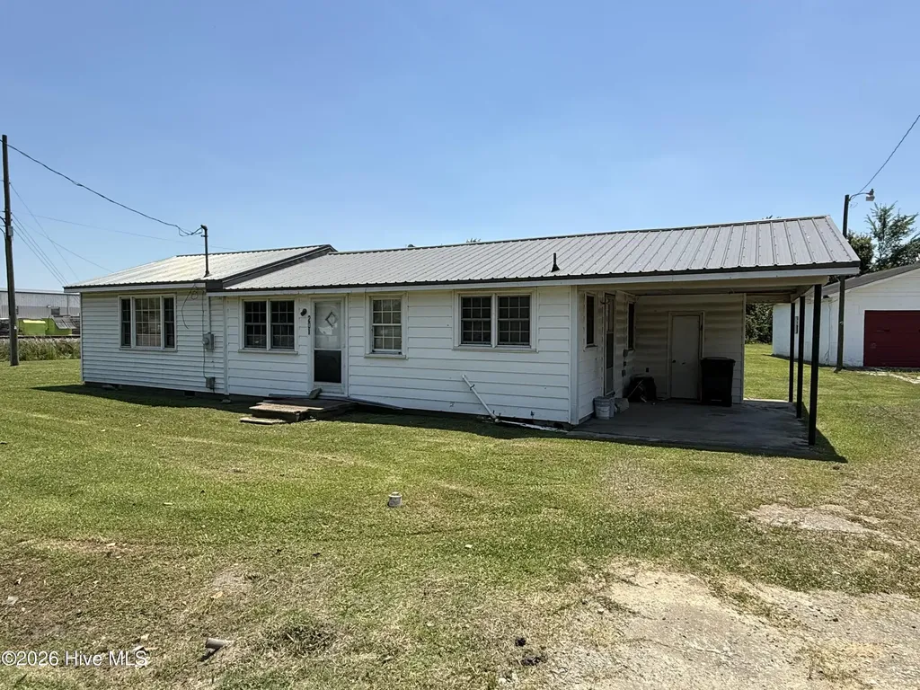 201 County Road Mount Olive NC 28365