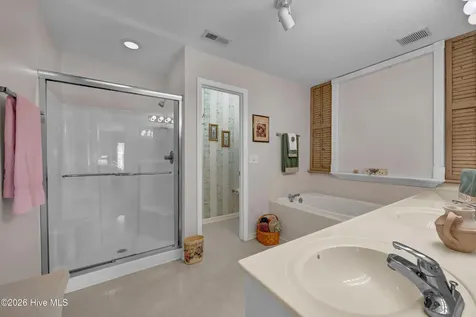 4103 Breezewood Drive Wilmington NC 28412