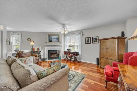 4103 Breezewood Drive Wilmington NC 28412