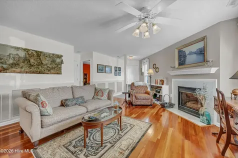 4103 Breezewood Drive Wilmington NC 28412