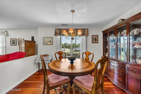 4103 Breezewood Drive Wilmington NC 28412