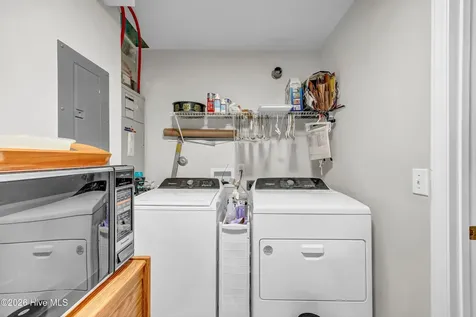 4103 Breezewood Drive Wilmington NC 28412