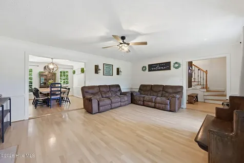 2513 Hickory Street New Bern NC 28562