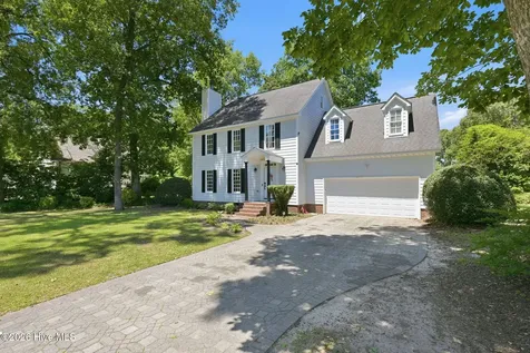2513 Hickory Street New Bern NC 28562