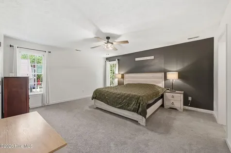 2513 Hickory Street New Bern NC 28562