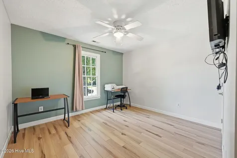 2513 Hickory Street New Bern NC 28562