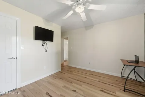 2513 Hickory Street New Bern NC 28562
