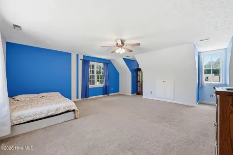 2513 Hickory Street New Bern NC 28562