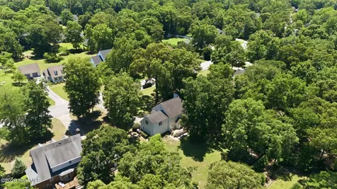 2513 Hickory Street New Bern NC 28562
