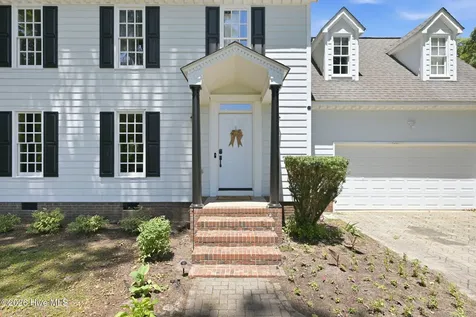 2513 Hickory Street New Bern NC 28562
