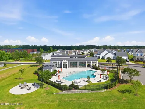 729 Waterstone Drive Wilmington NC 28411