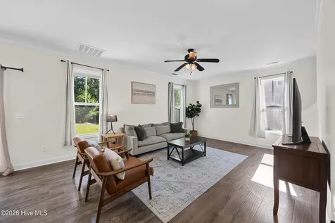 104 Bungalow Road Holly Ridge NC 28445