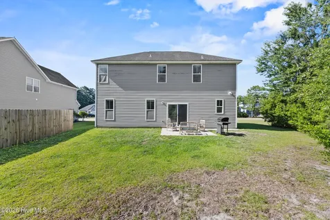 104 Bungalow Road Holly Ridge NC 28445