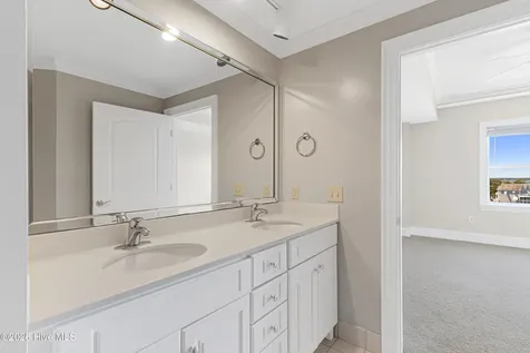 4425 Arendell Morehead City NC 28557