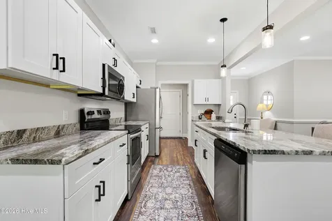 830 Bright Leaf Road Kinston NC 28504