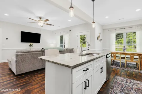 830 Bright Leaf Road Kinston NC 28504