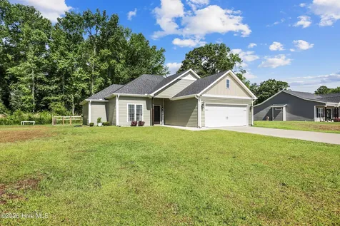 830 Bright Leaf Road Kinston NC 28504
