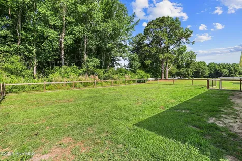 830 Bright Leaf Road Kinston NC 28504