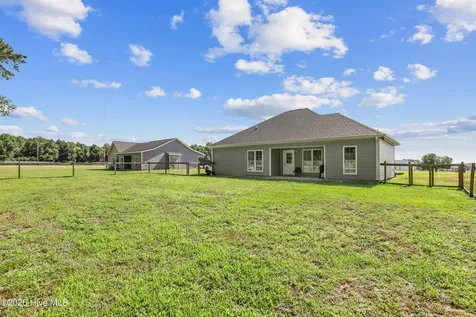 830 Bright Leaf Road Kinston NC 28504
