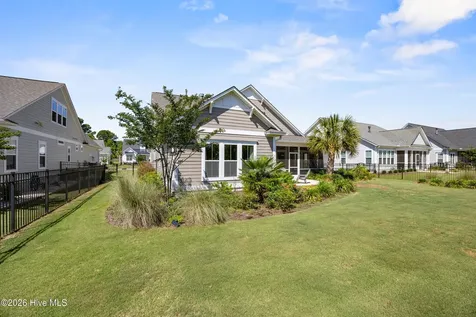 293 Jackline Drive Hampstead NC 28443