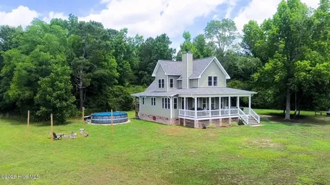 708 N Sunset Street Atkinson NC 28421