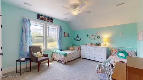 708 N Sunset Street Atkinson NC 28421