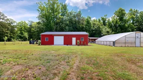 708 N Sunset Street Atkinson NC 28421
