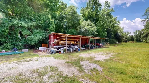 708 N Sunset Street Atkinson NC 28421