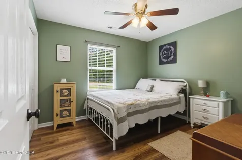 245 Barrington Ridge Bogue NC 28570