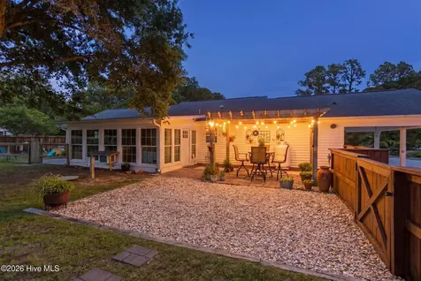 245 Barrington Ridge Bogue NC 28570