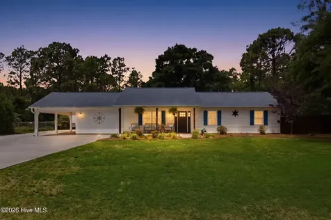 245 Barrington Ridge Bogue NC 28570