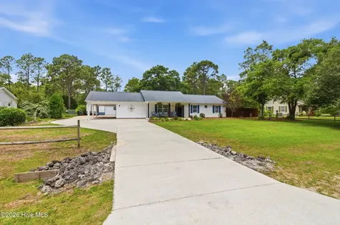 245 Barrington Ridge Bogue NC 28570