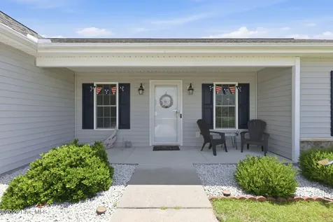 85 Plantation Oaks Drive New Bern NC 28560