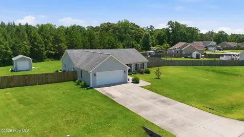 85 Plantation Oaks Drive New Bern NC 28560