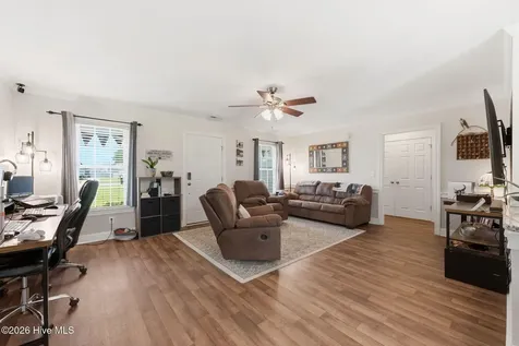 85 Plantation Oaks Drive New Bern NC 28560