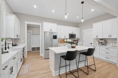 333 Pineknoll Drive NW Calabash NC 28467