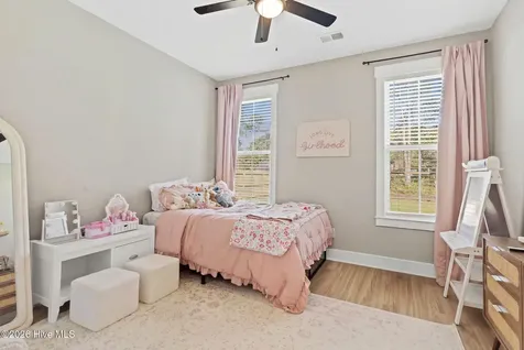 333 Pineknoll Drive NW Calabash NC 28467