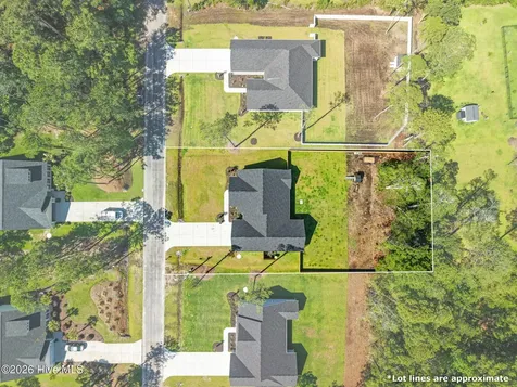 333 Pineknoll Drive NW Calabash NC 28467