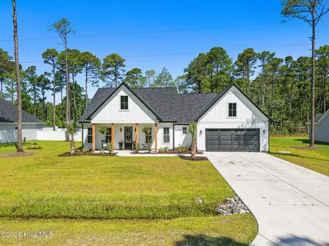 333 Pineknoll Drive NW Calabash NC 28467