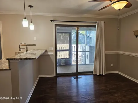 304 75th Avenue N Myrtle Beach SC 29572
