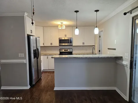 304 75th Avenue N Myrtle Beach SC 29572