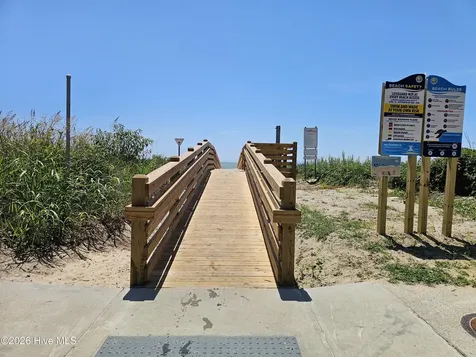304 75th Avenue N Myrtle Beach SC 29572