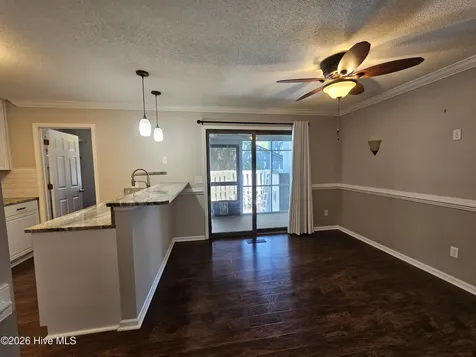 304 75th Avenue N Myrtle Beach SC 29572