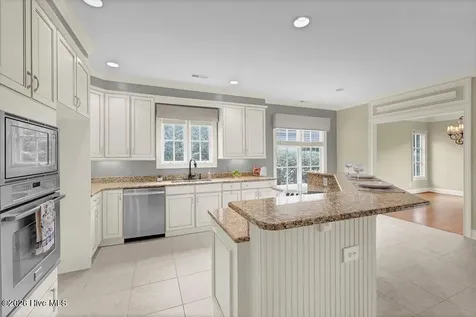 1609 Dijon Drive Wilmington NC 28405