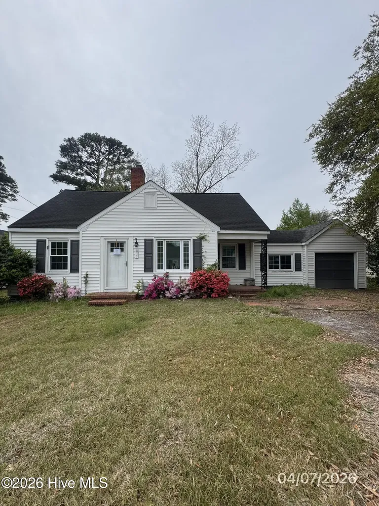 411 Brentwood Avenue Jacksonville NC 28540