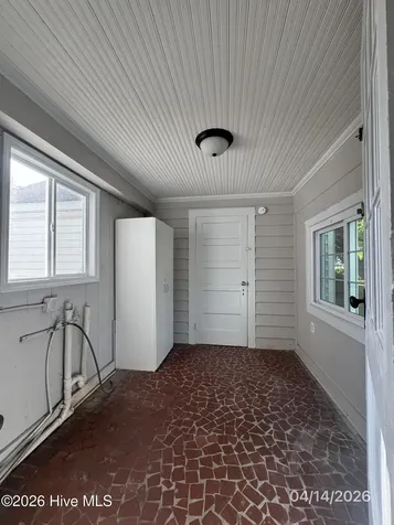 411 Brentwood Avenue Jacksonville NC 28540