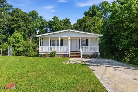 307 Shipmans Pike Jacksonville NC 28546
