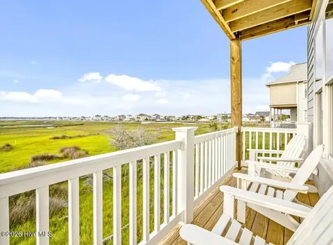 100 Salt Marsh Way Atlantic Beach NC 28512