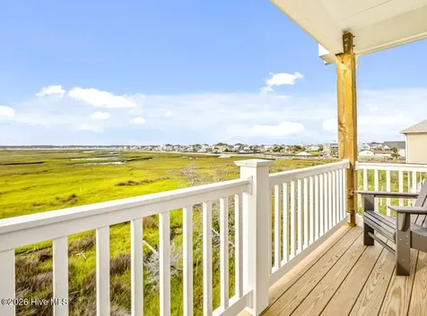 100 Salt Marsh Way Atlantic Beach NC 28512